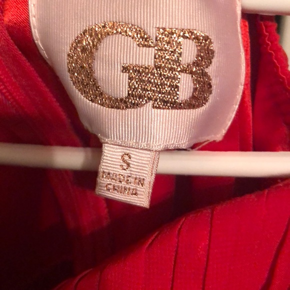 Red cocktail dress - Picture 3 of 3